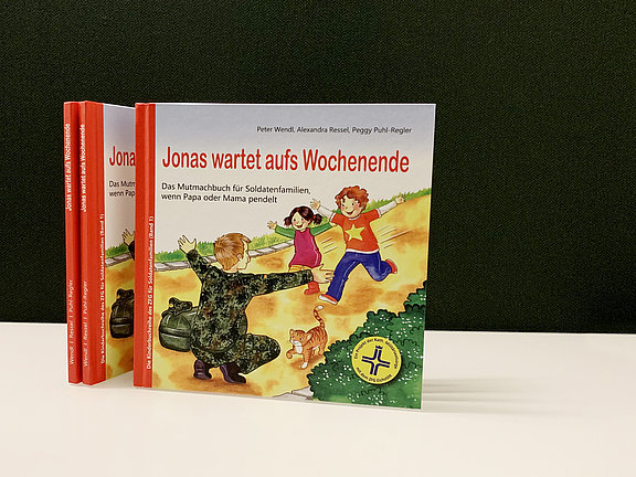 Kinderbuch &quot;Jonas wartet aufs Wochenende&quot; © KS / Doreen Bierdel 