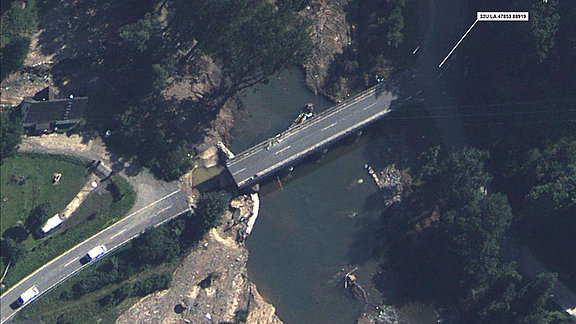 Luftbild der Bundeswehr aus dem Hochwassergebiet © Bundeswehr 