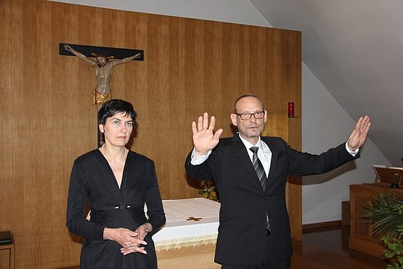 Petra Hammann und Christian Renovanz beim Segen