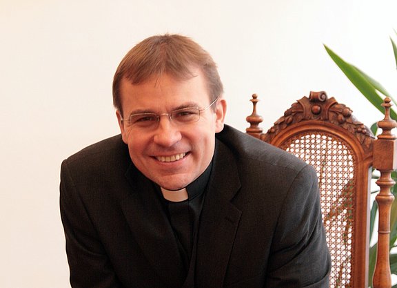 Der neue Pilsener Bischof Tomas Holub, ehemaliger Leiter der Katholischen Militärseelsorge in Tschechien (© BIHK / CZ) 